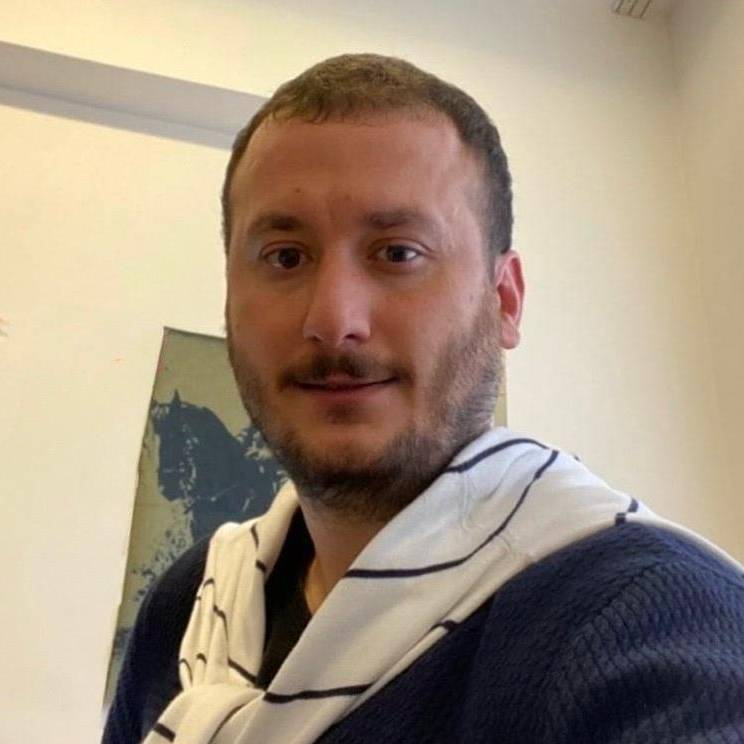 Doç. Dr. Fazlıhan Yılmaz